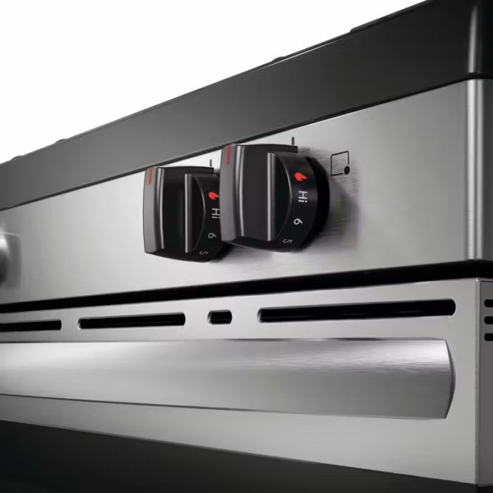 Frigidaire 30 Gas Range - Image 4