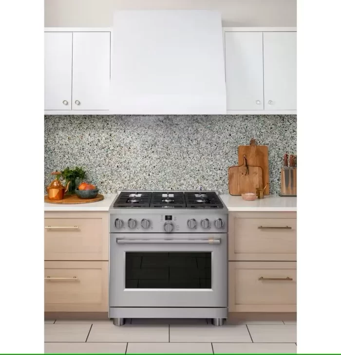 Café™ 36" Smart All-Gas Commercial-Style Range with 6 Burners (Natural Gas) - Image 6