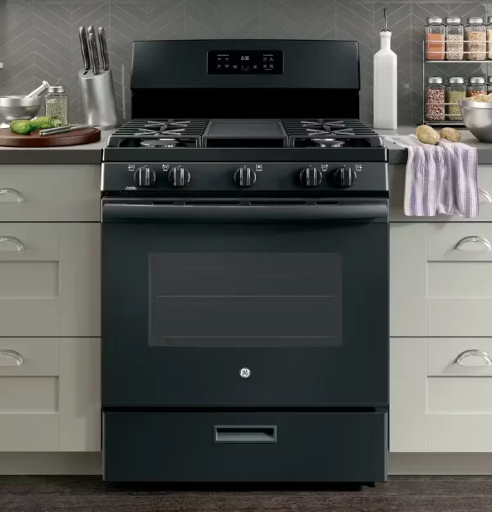 GE® 30" Free-Standing Gas Range - Image 3