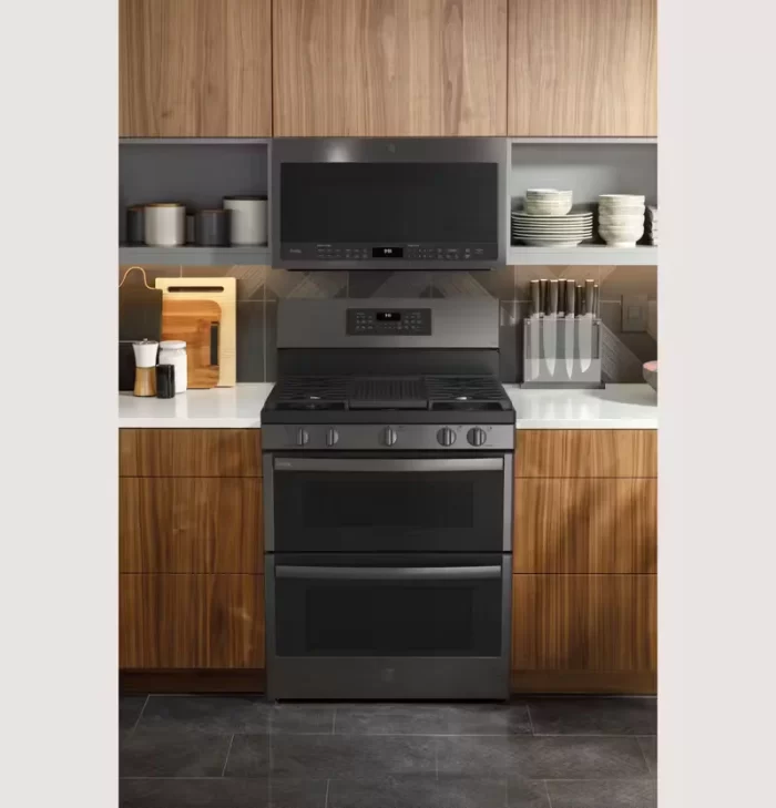 GE Profile™ 30" Free-Standing Gas Double Oven Convection Range with No Preheat Air Fry - Image 5