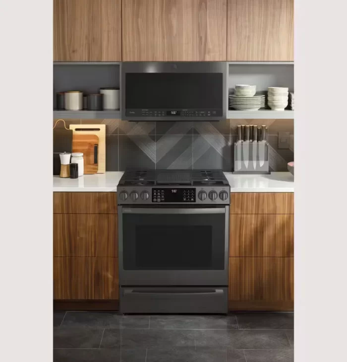 GE Profile™ 30" Smart Slide-In Front-Control Gas Range with No Preheat Air Fry - Image 4