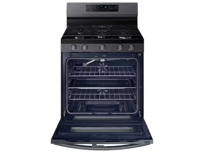 6.0 cu. ft. Smart Freestanding Gas Range with Flex Duo™, Stainless Cooktop & Air Fry - Image 4