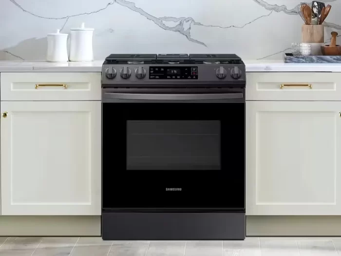 6.0 cu. ft. Smart Slide-in Gas Range in Black Stainless Steel - Image 4