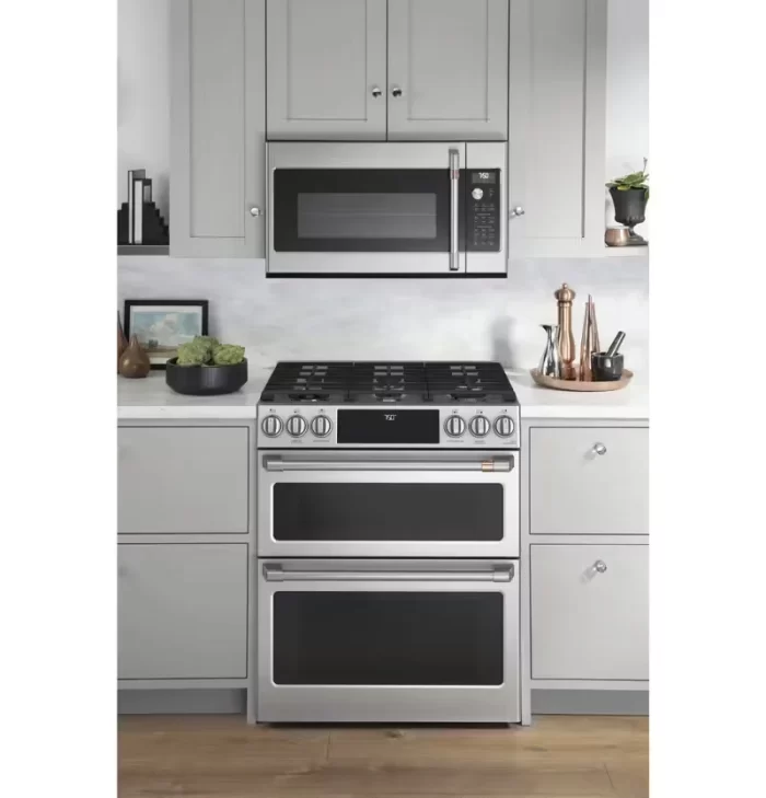 Café™ 30" Smart Slide-In, Front-Control, Gas Double-Oven Range with Convection - Image 5