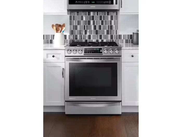 5.8 cu. ft. Chef Collection Slide-in Gas Range with True Convection in Stainless Steel - Image 3